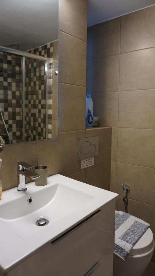 Stylish Studio Below The Acropolis Atene Esterno foto