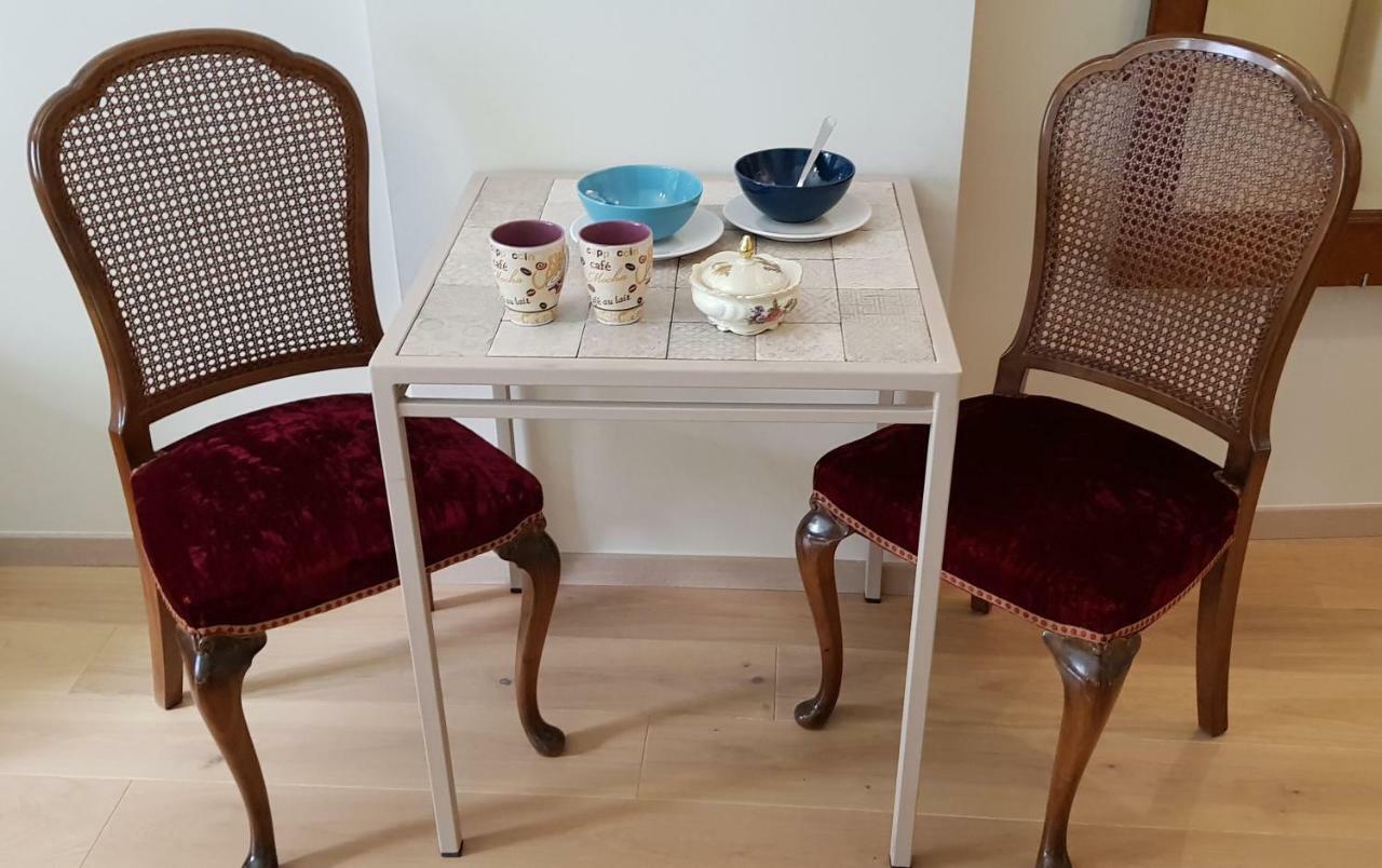 Stylish Studio Below The Acropolis Atene Esterno foto
