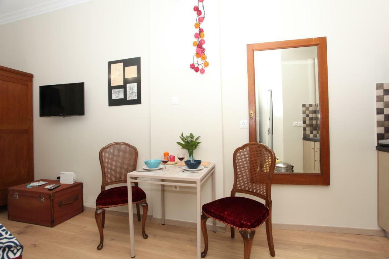 Stylish Studio Below The Acropolis Atene Esterno foto