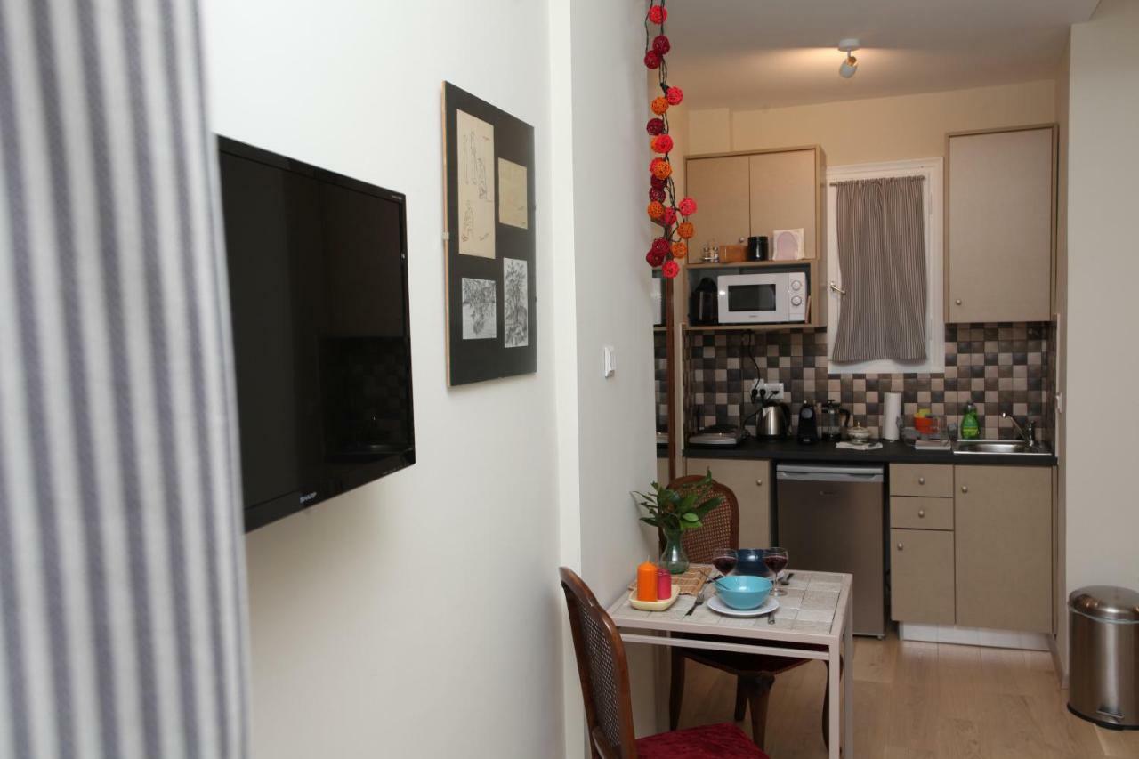Stylish Studio Below The Acropolis Atene Esterno foto